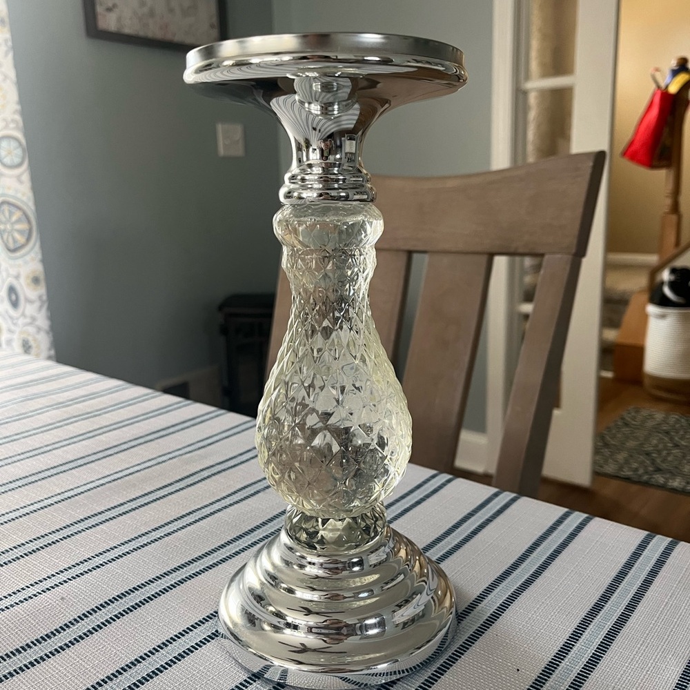 Bath and Body Works Water Globe Candle Holder